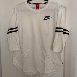 Nike Women’s 3/4 Sleeve Top Size XL